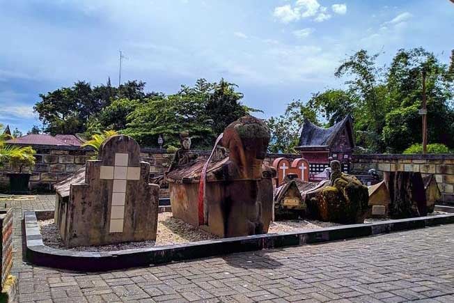 Makam Raja Sidabutar